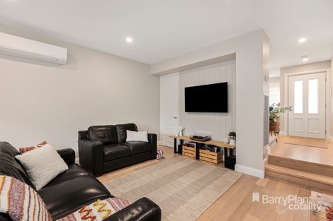 3/10 Tennyson Ave, Kilsyth, VIC 3137