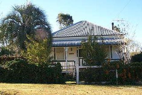 31 Seaton St, South Toowoomba, QLD 4350