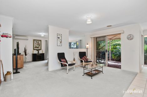 Property photo of 16 St James Park Rise Mooroolbark VIC 3138