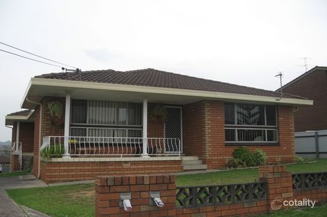 2/11 Cobblers Ave, Figtree, NSW 2525