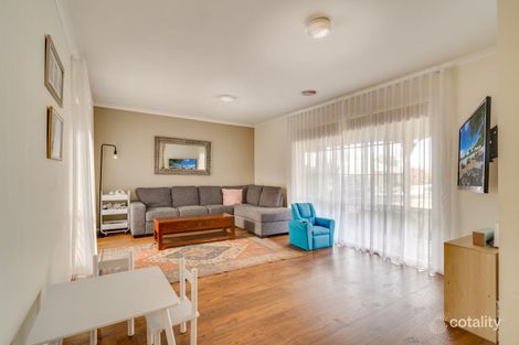 Property photo of 16 Howell Crescent Kangaroo Flat VIC 3555