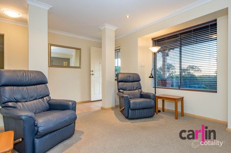 Property photo of 16 Muirfield Avenue Success WA 6164