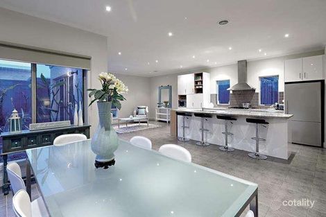 Property photo of 5 Winterset Close Mordialloc VIC 3195