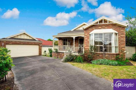 Property photo of 20 John Fisher Drive Berwick VIC 3806