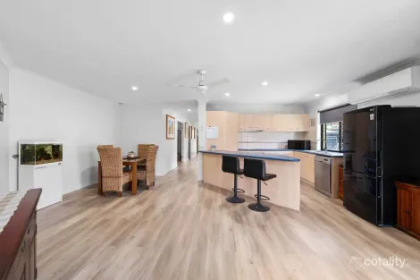 Property photo of 5 Agostino Close Doolandella QLD 4077