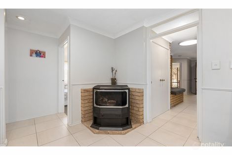 Property photo of 15 Brooks Place Wandi WA 6167