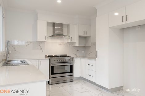Property photo of 29 William Maker Drive Orange NSW 2800