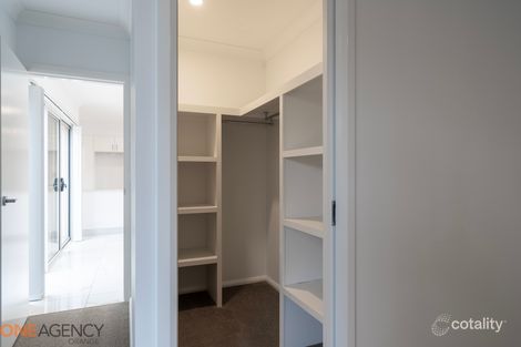 Property photo of 29 William Maker Drive Orange NSW 2800