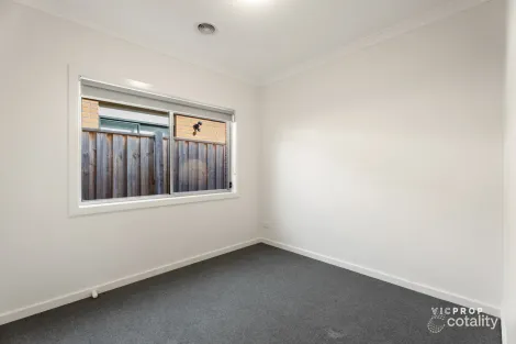 Property photo of 8 Joyce Street Point Cook VIC 3030
