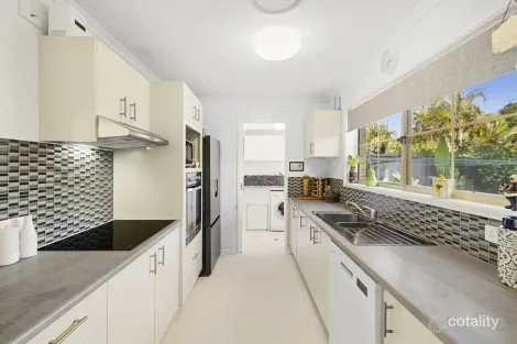 Property photo of 31/8 Lyon Street Dicky Beach QLD 4551