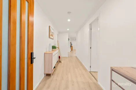 Property photo of 44 Ventura Street Pallara QLD 4110