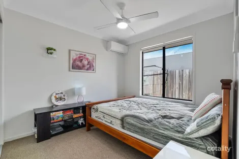 Property photo of 130 Bush Tucker Road Berrinba QLD 4117