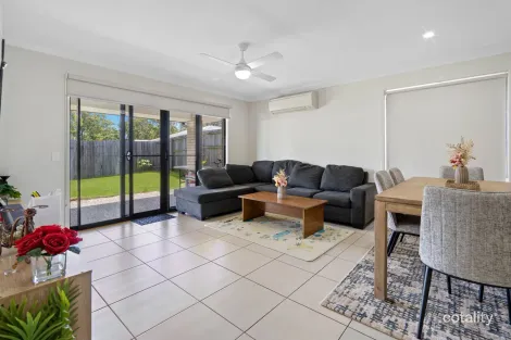 Property photo of 130 Bush Tucker Road Berrinba QLD 4117