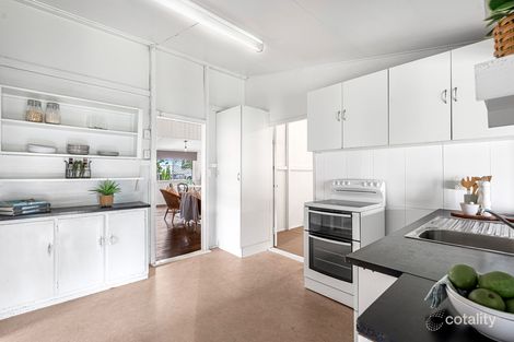 Property photo of 34 Walnut Street Wynnum QLD 4178