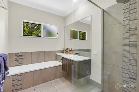 Property photo of 61A Kewarra Street Kewarra Beach QLD 4879