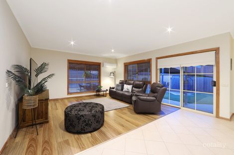 Property photo of 46 Quail Way Rowville VIC 3178