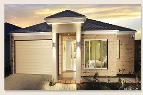 8 Aisbett Cl, Lynbrook, VIC 3975