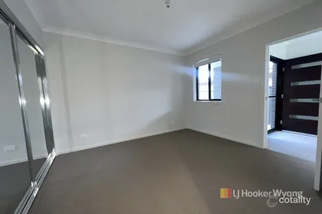 Property photo of 20A Galaxy Circuit Warnervale NSW 2259