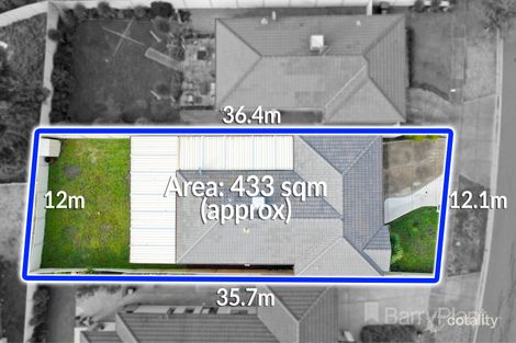 Property photo of 12 Featherhead Way Harkness VIC 3337