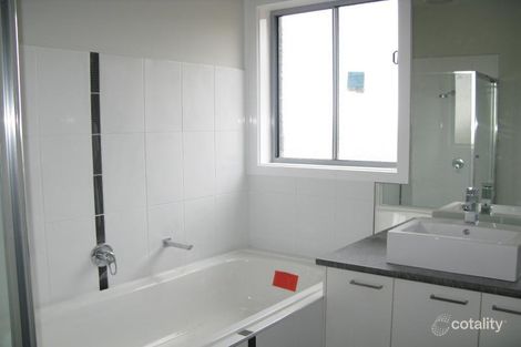 Property photo of 45 Cambridge Drive Berwick VIC 3806