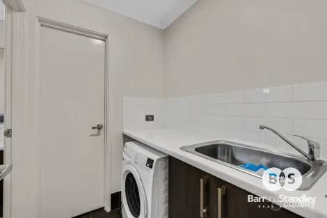 Property photo of 54 Capstan Place Geographe WA 6280