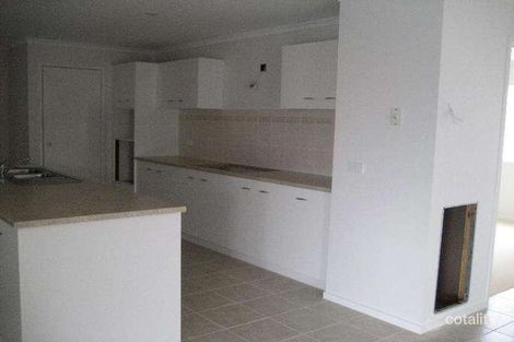 Property photo of 4 Diamonde Rise South Morang VIC 3752