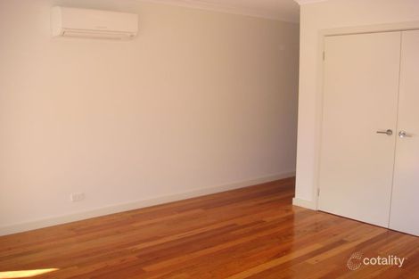 Property photo of 23 Gibbons Street Sunbury VIC 3429
