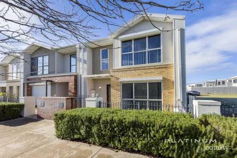 Property photo of 8 Amity Lane Ellenbrook WA 6069