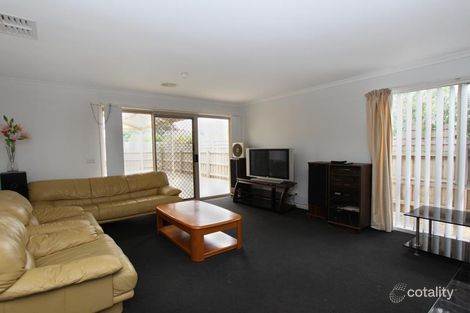 Property photo of 52 Damask Drive Tarneit VIC 3029