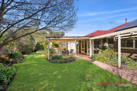 2 Cawl Ct, Sunbury, VIC 3429