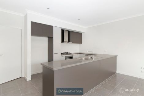 Property photo of 2/2 Sanoma Drive Skye VIC 3977