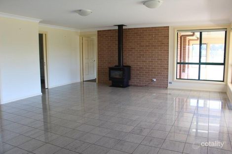 Property photo of 32 Lakeview Road Guyra NSW 2365