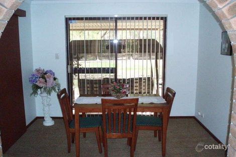 Property photo of 11 Pyrus Way Forrestfield WA 6058