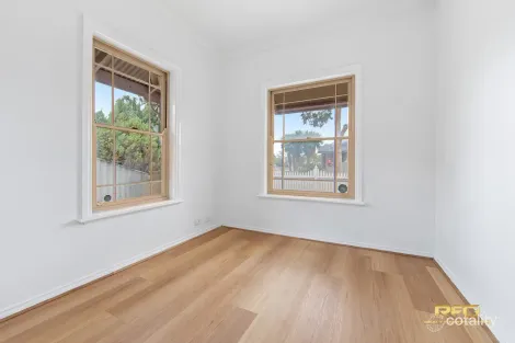 Property photo of 5 Berrimah Place Tarneit VIC 3029