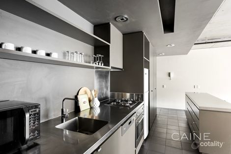 Property photo of 401P/191 Powlett Street East Melbourne VIC 3002