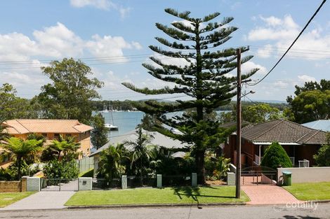 Property photo of 22 Macquarie Road Mannering Park NSW 2259