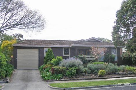 13 Coonawarra Dr, Vermont South, VIC 3133