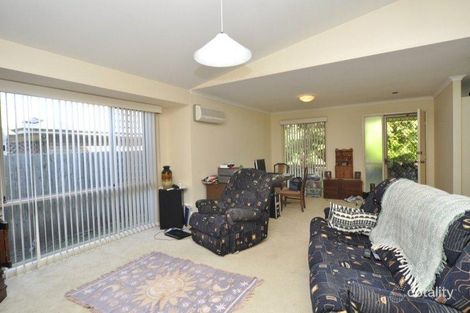 Property photo of 95 Mildura Drive Helensvale QLD 4212