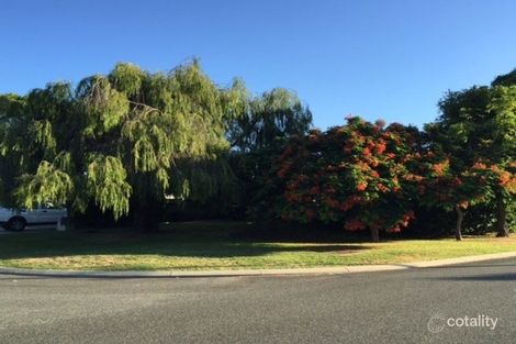 Property photo of 2A Farman Place Hamersley WA 6022