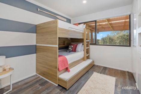 Property photo of 15 James Court Mount Martha VIC 3934