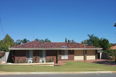 4 Whitely St, Hamersley, WA 6022