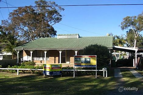 18 Ivy Ave, Chain Valley Bay, NSW 2259