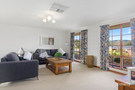 Property photo of 22 Jaimey Grove Aberfoyle Park SA 5159