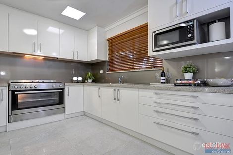 2/9 Powell St, Osborne Park, WA 6017