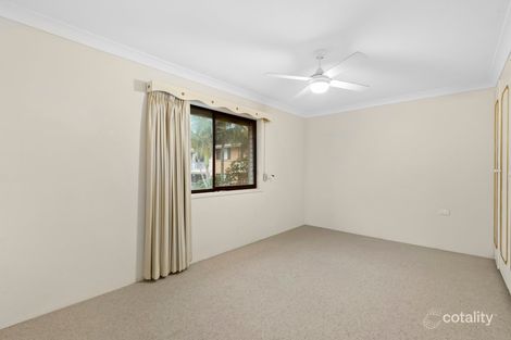 Property photo of 4/198 Marine Parade Labrador QLD 4215