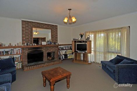 Property photo of 16 McNaughton Close Wallan VIC 3756