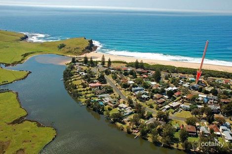 Property photo of 142 Renfrew Road Werri Beach NSW 2534