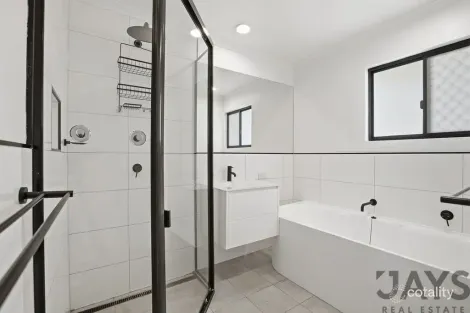 Property photo of 25 Russell Crescent Healy QLD 4825