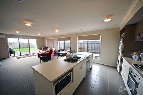 Property photo of 18 Madeira Close Portland VIC 3305