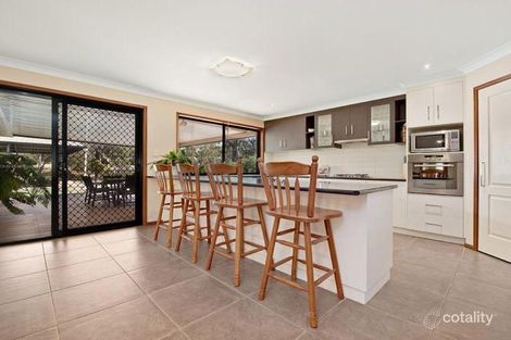 11 Woolmer Rd, Highfields, QLD 4352